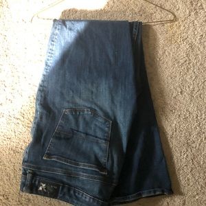Womens American Eagle jeans